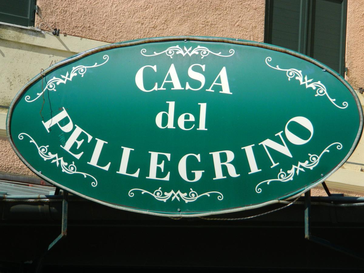 Вилла Casa Del Pellegrino Ceranesi Экстерьер фото